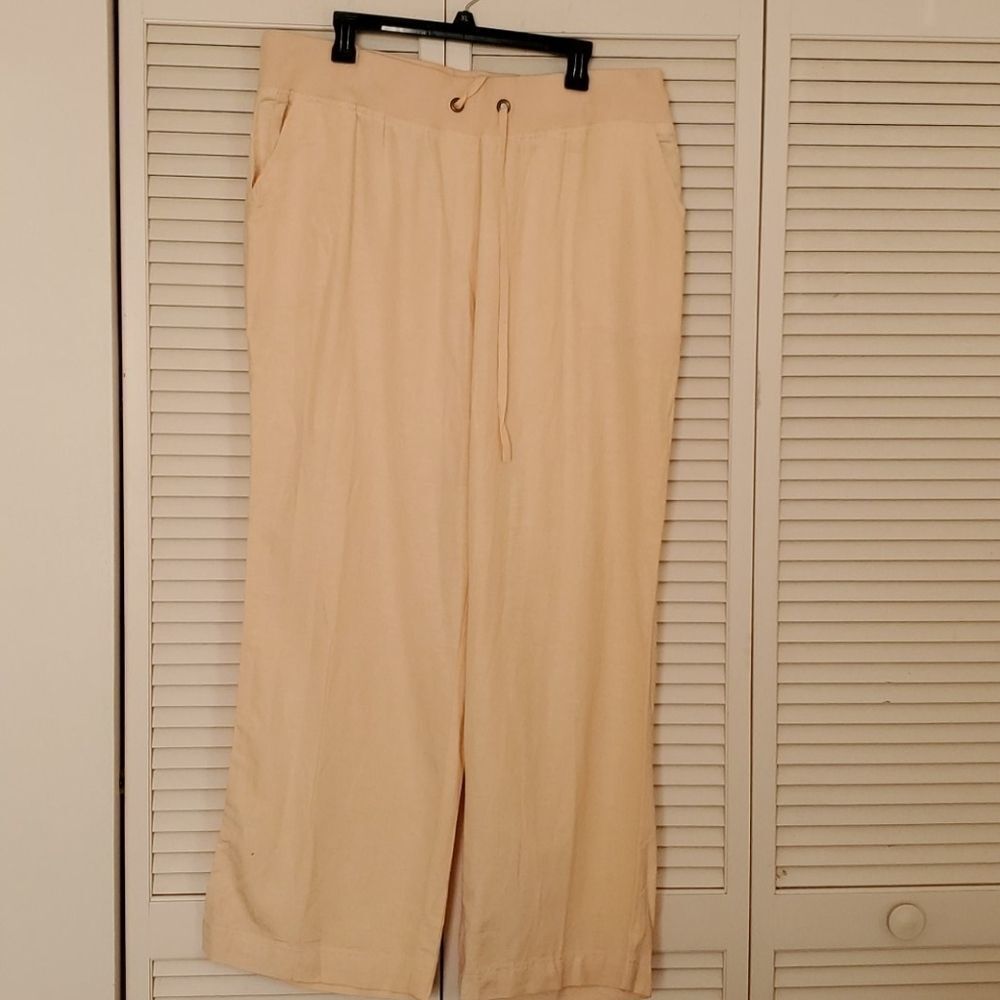 CAPSULE Women's Pants